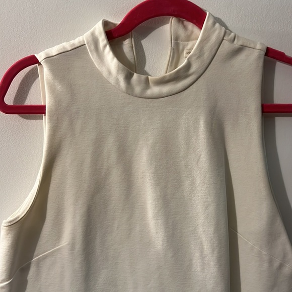 White Zara mini dress - Picture 2 of 2